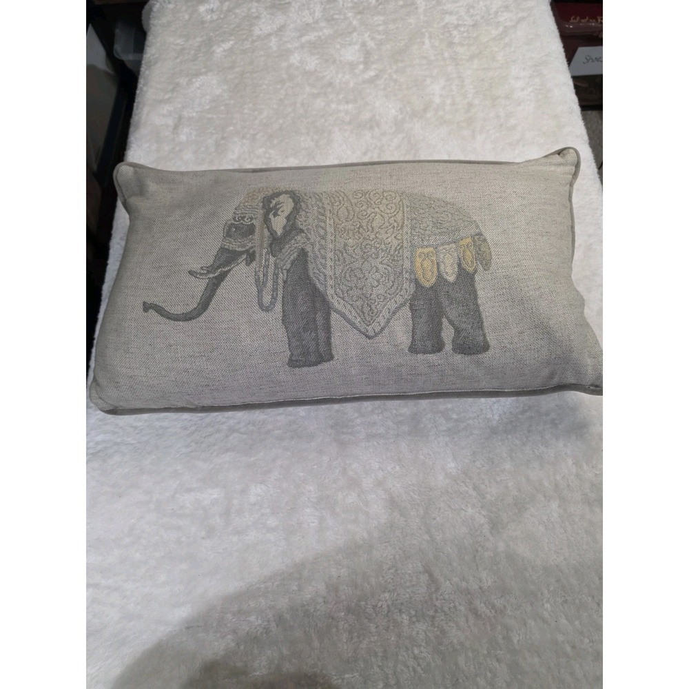 Decorative‎ Throw Pillow Elephant Decor